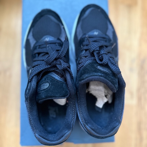 New Balance 2002R - Picture 3 of 7